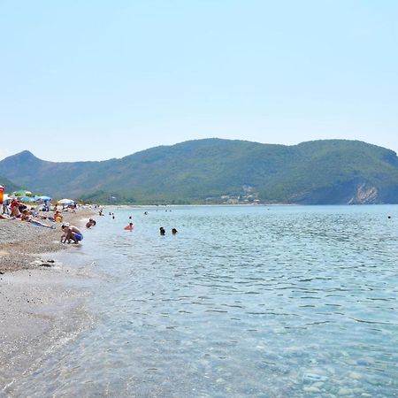 Apartments Siljak Petrovac na moru Exterior foto