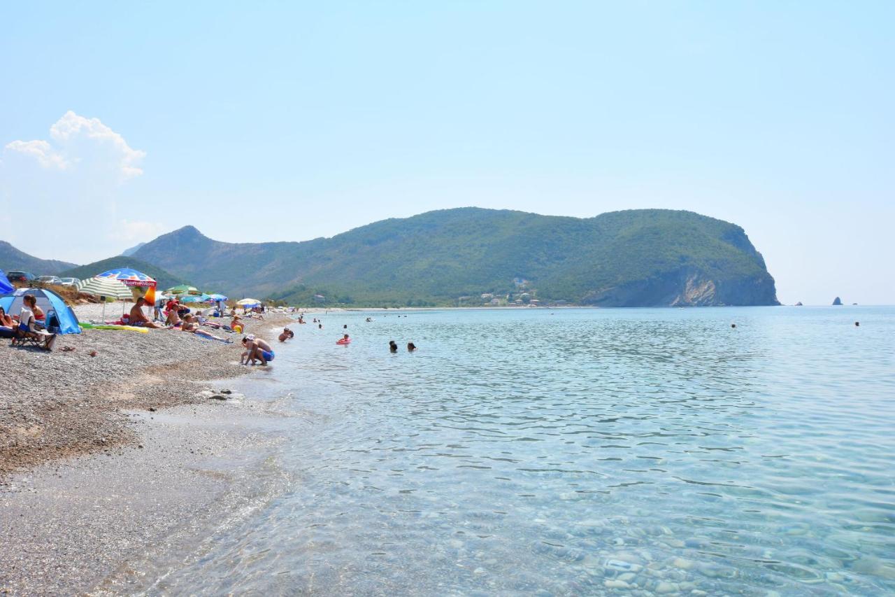 Apartments Siljak Petrovac na moru Exterior foto