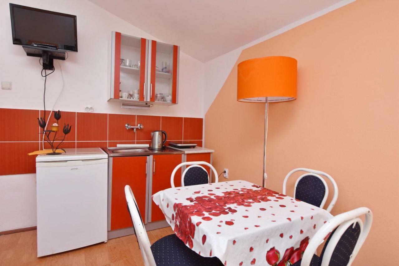 Apartments Siljak Petrovac na moru Exterior foto