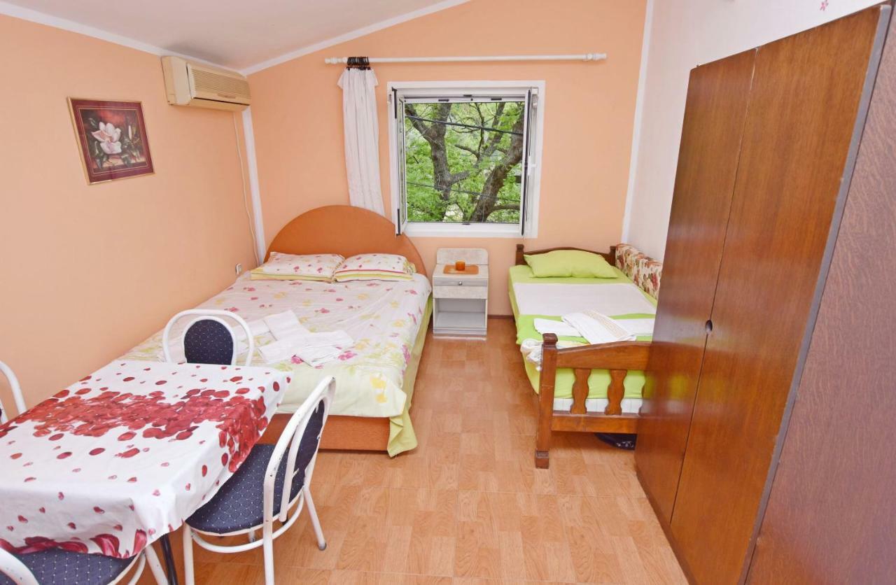 Apartments Siljak Petrovac na moru Exterior foto