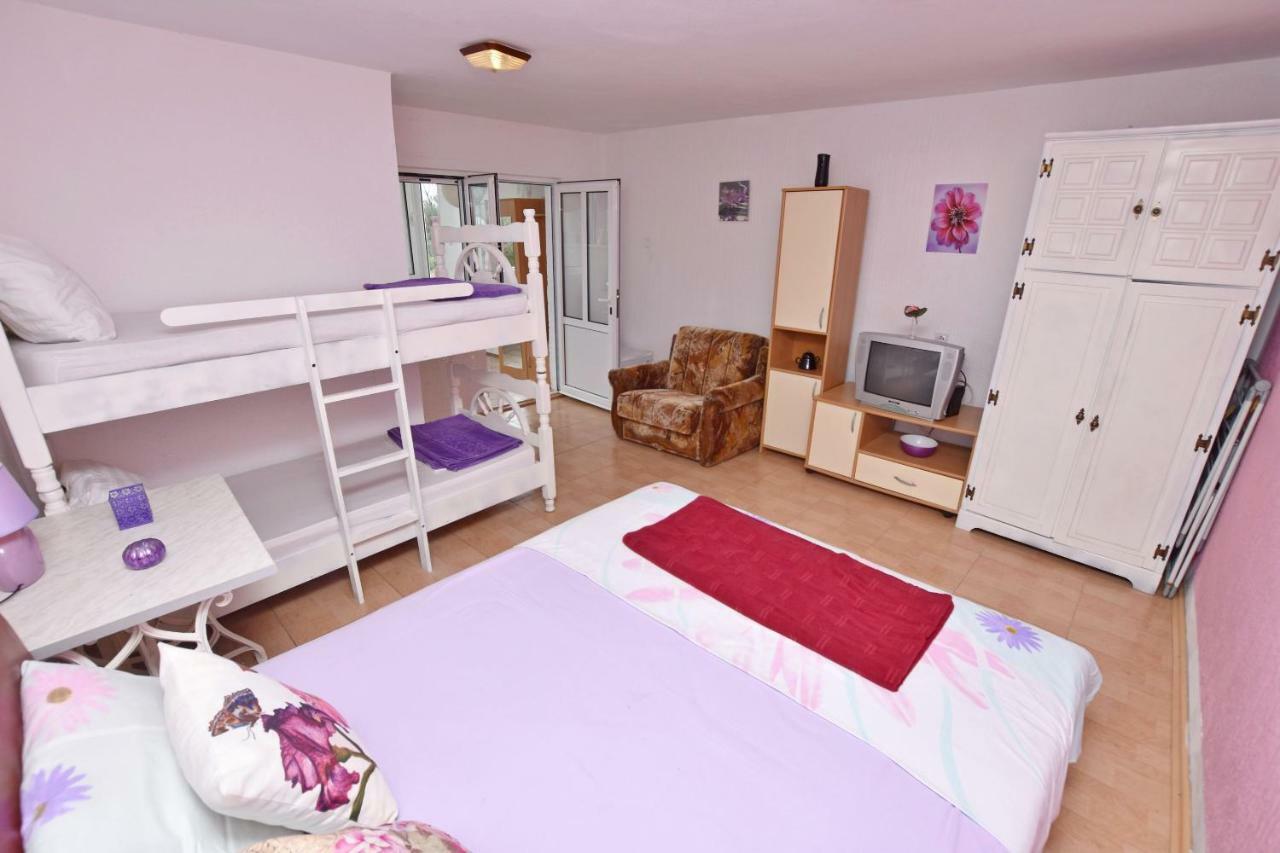 Apartments Siljak Petrovac na moru Exterior foto