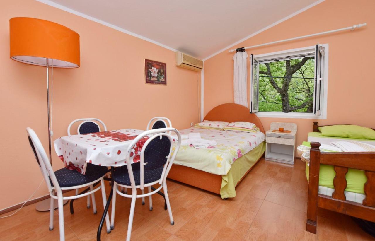 Apartments Siljak Petrovac na moru Exterior foto