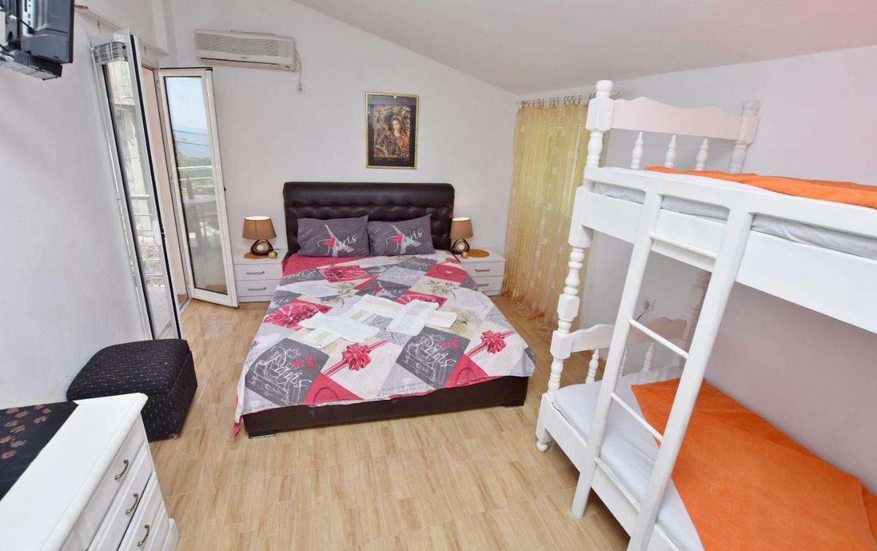 Apartments Siljak Petrovac na moru Exterior foto
